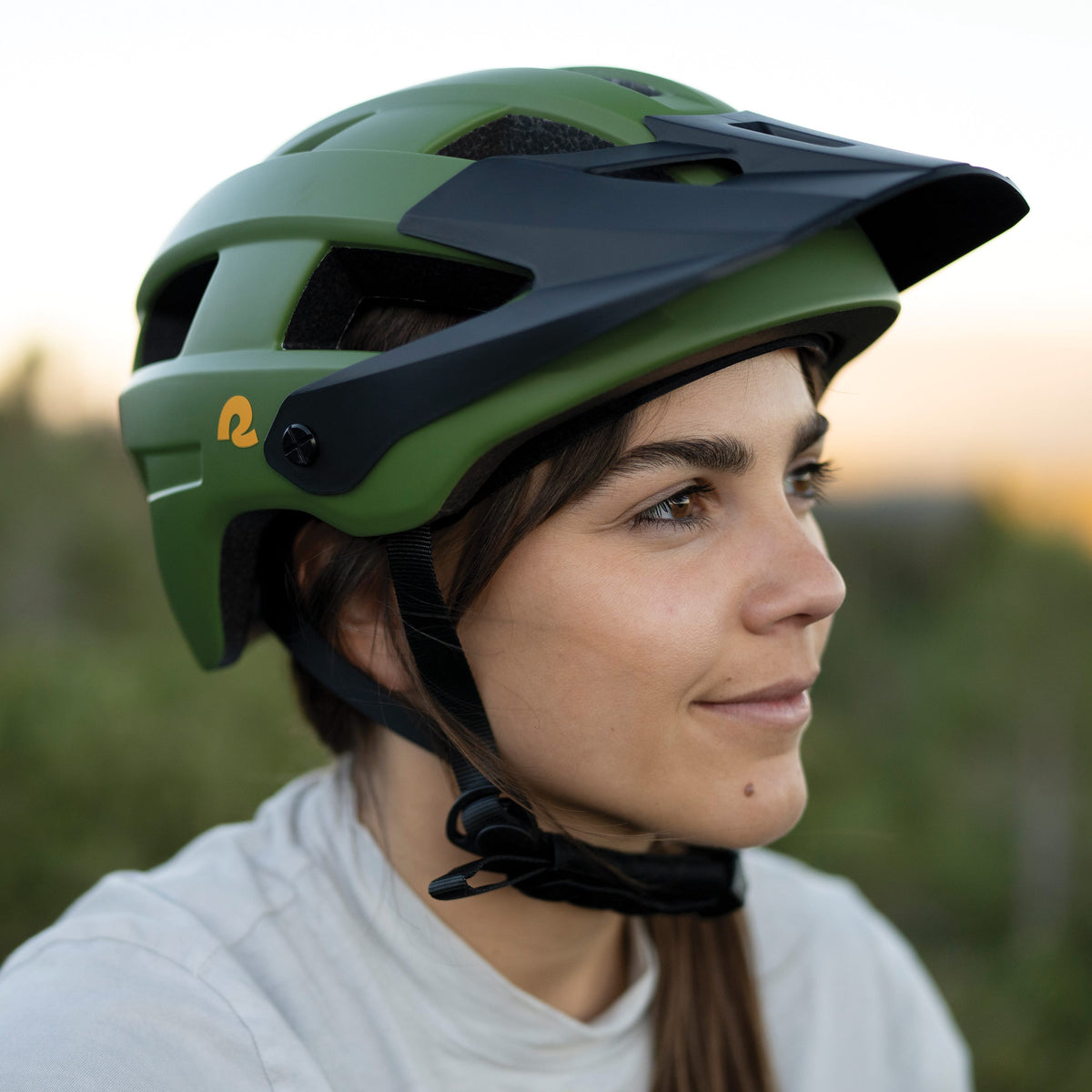 Rowan Mountain Bike Helmet — photo 2
