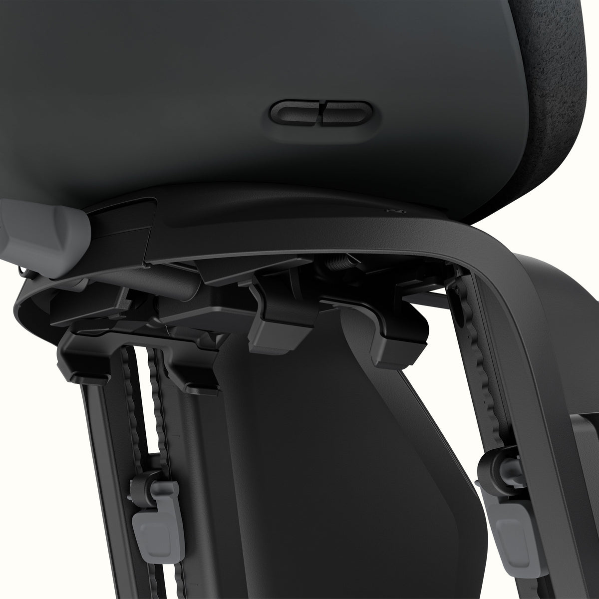 Thule Yepp Nexxt 2 Maxi Rack Mounted Child Bike Seat — photo 5