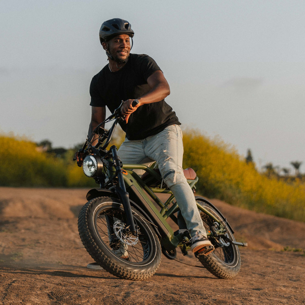 Valen Rev+ Fat Tire Electric Bike — photo 3