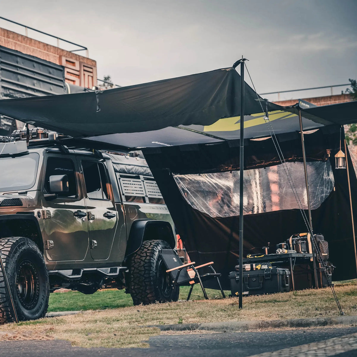HARDCORE Awning Shade Extension Kit